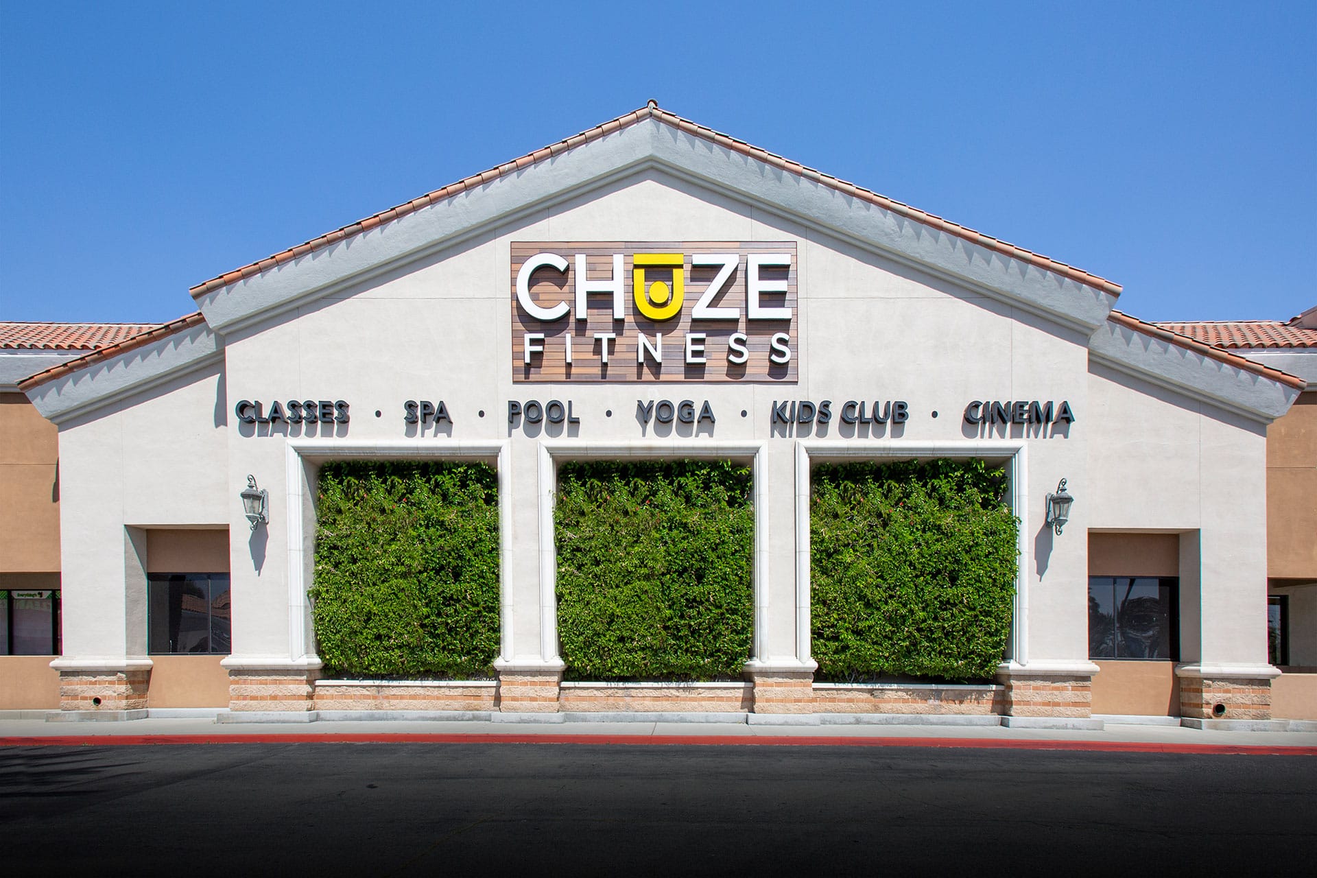 chuze fitness hours fontana