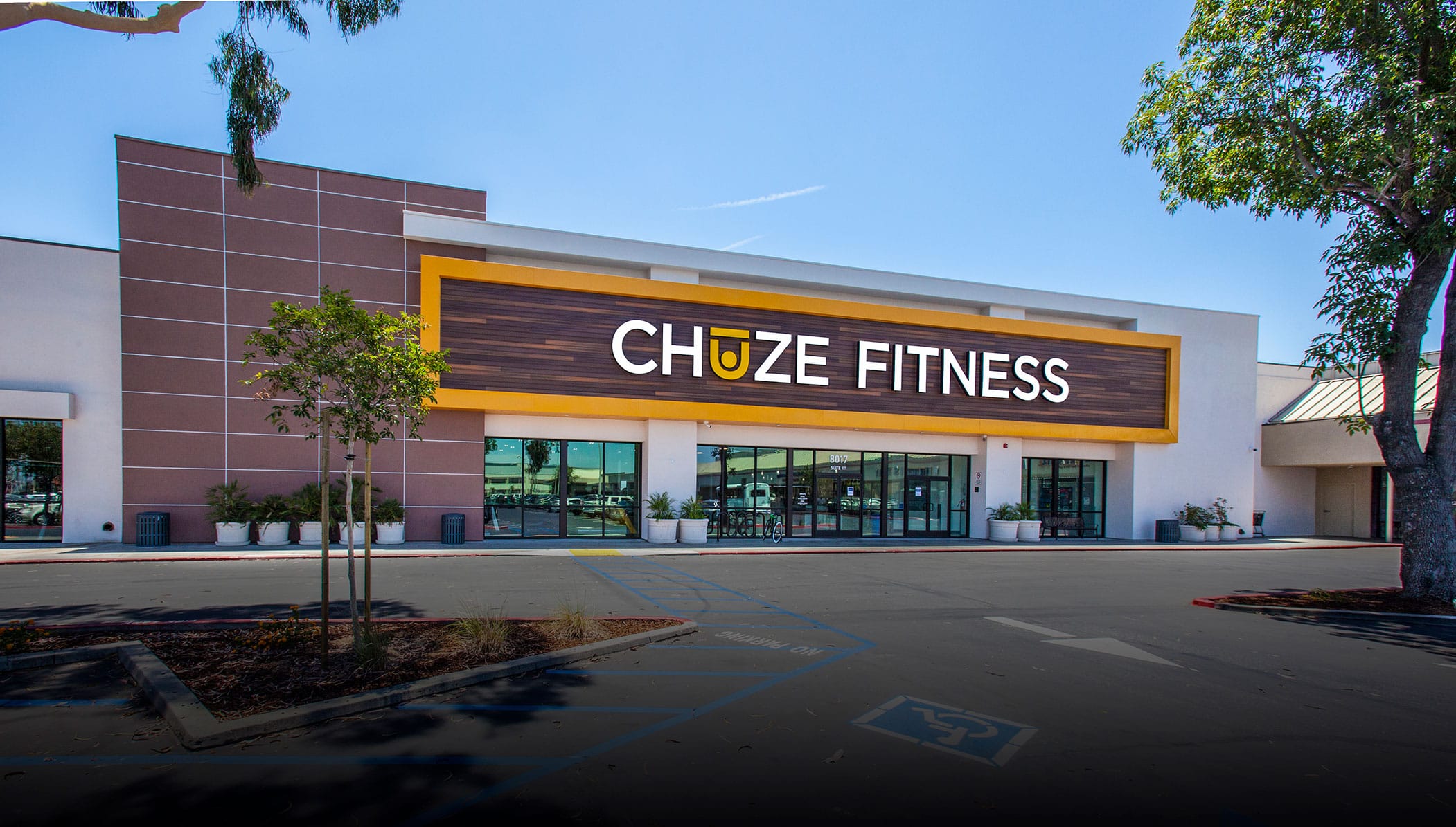 Cudahy Gym Fitness Center Chuze Fitness